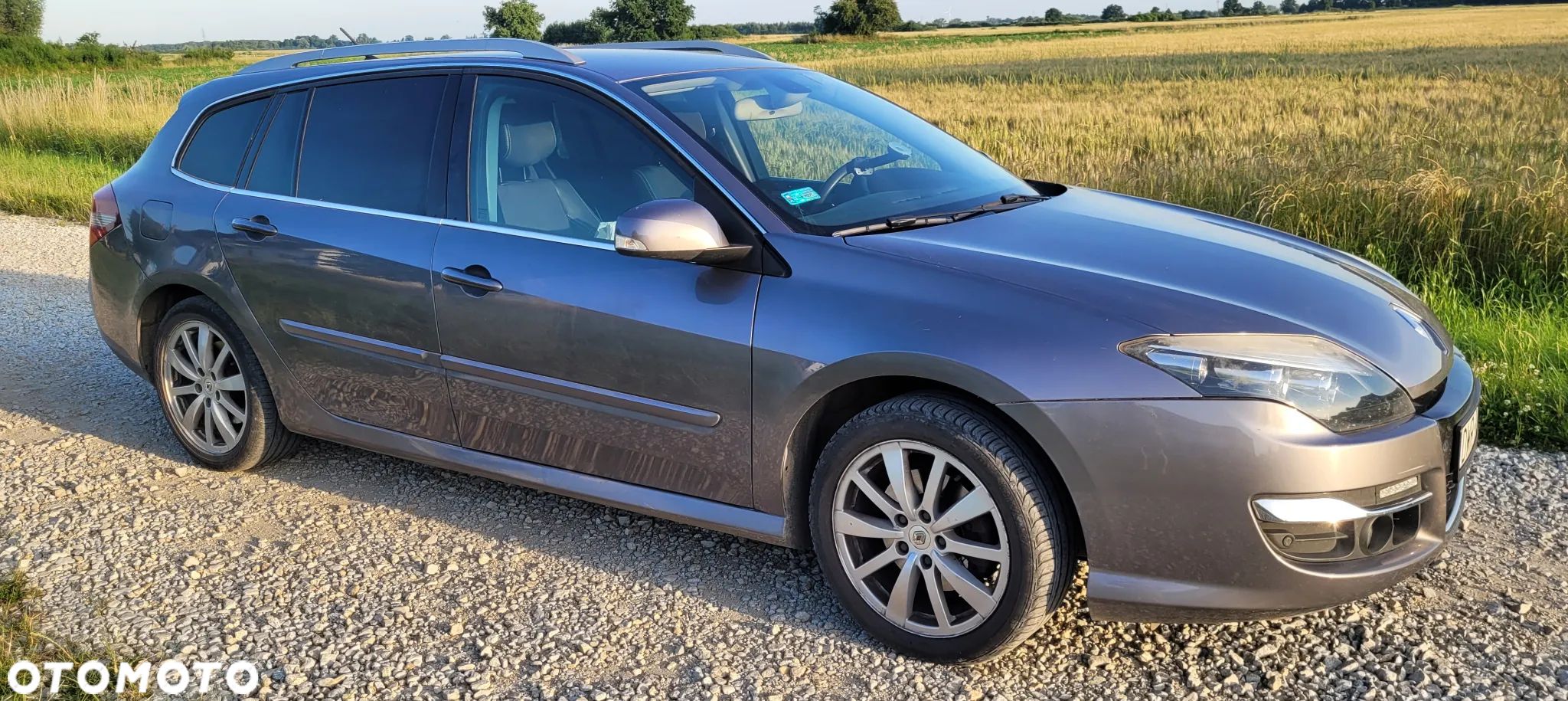 Renault Laguna - 1