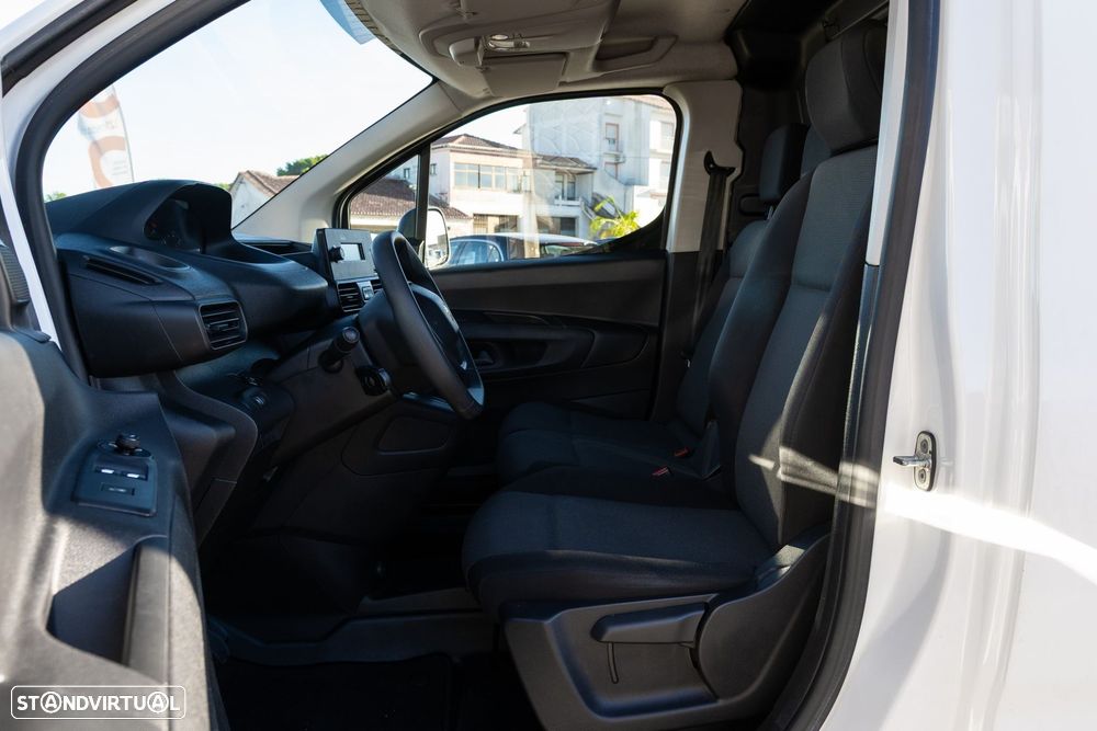 Peugeot Partner 1.5 BlueHDi M padrão - 13