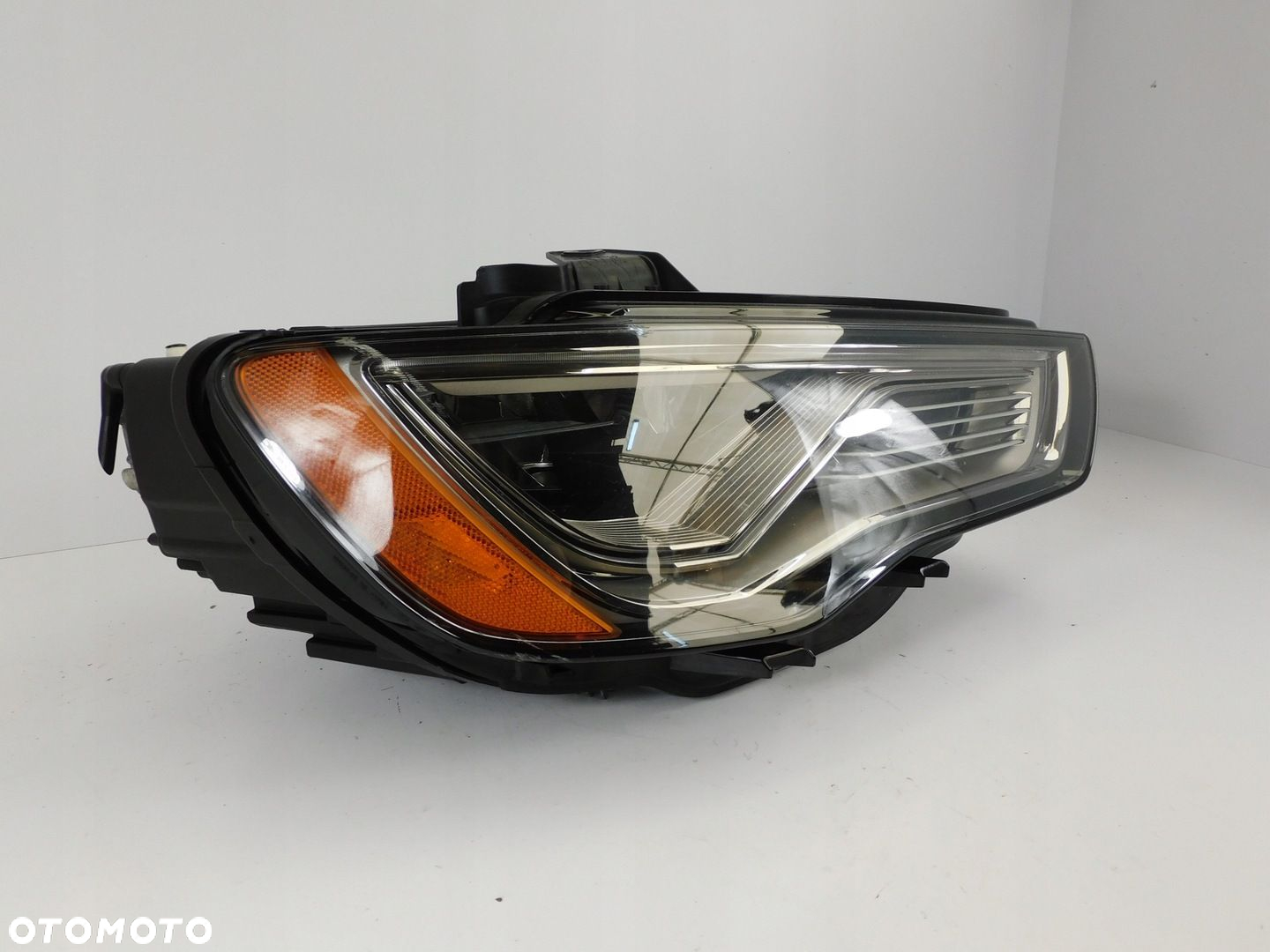 AUDI A3 8V S3 FULL LED LAMPA PRAWA USA KOMPLETNA 8V0941034B - 3