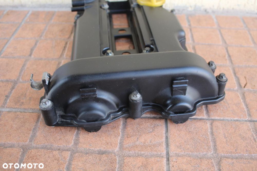 POKRYWA ZAWORÓW OPEL CORSA D 1.0 24403771 - 3