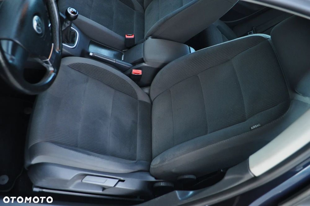 Volkswagen Golf 1.4 TSI Comfortline - 23