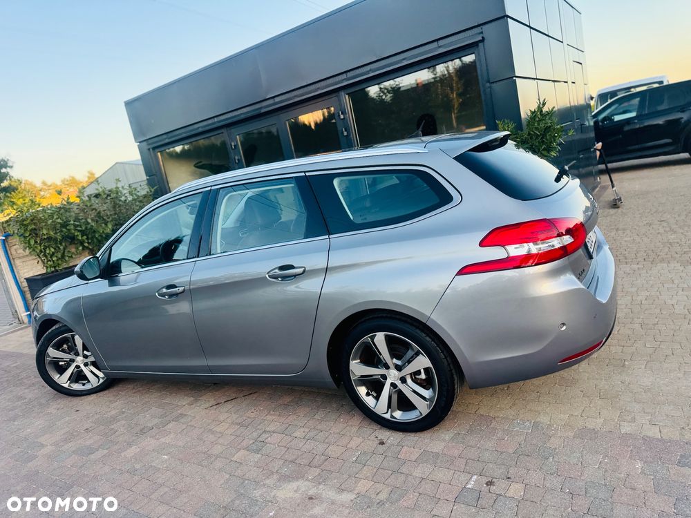 Peugeot 308 BlueHDi 150 Automatik Stop & Start Allure - 36