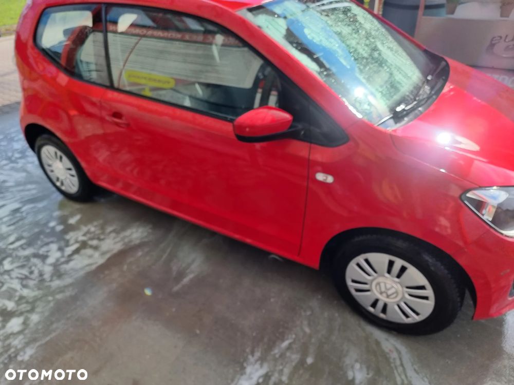 Volkswagen up! move - 3