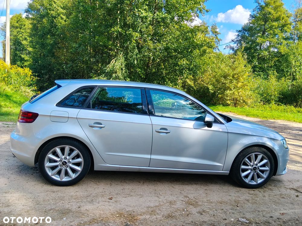 Audi A3 Sportback 1.6 TDI Attraction - 10