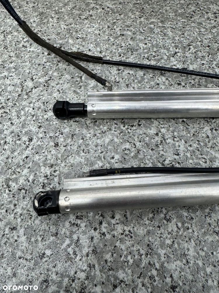 siłownik klapy bagażnika lewy volvo c70 ii 2009-2013 cabrio - 8