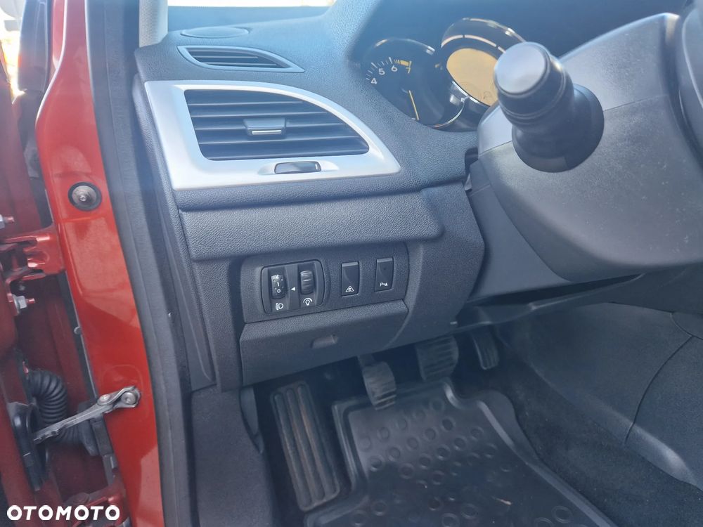 Renault Megane 1.4 16V TCE Privilege - 11