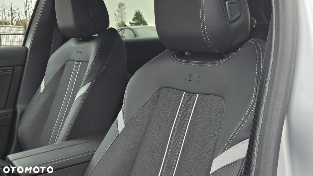 Opel Astra 1.2 T GS S&S - 10