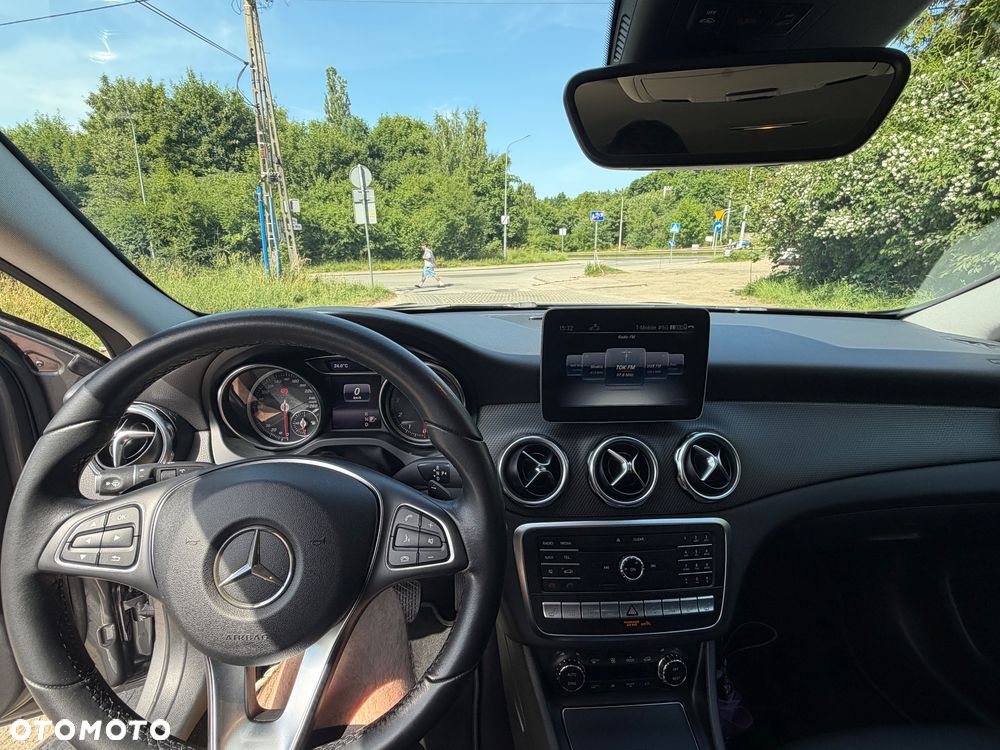 Mercedes-Benz GLA 250 4-Matic - 9