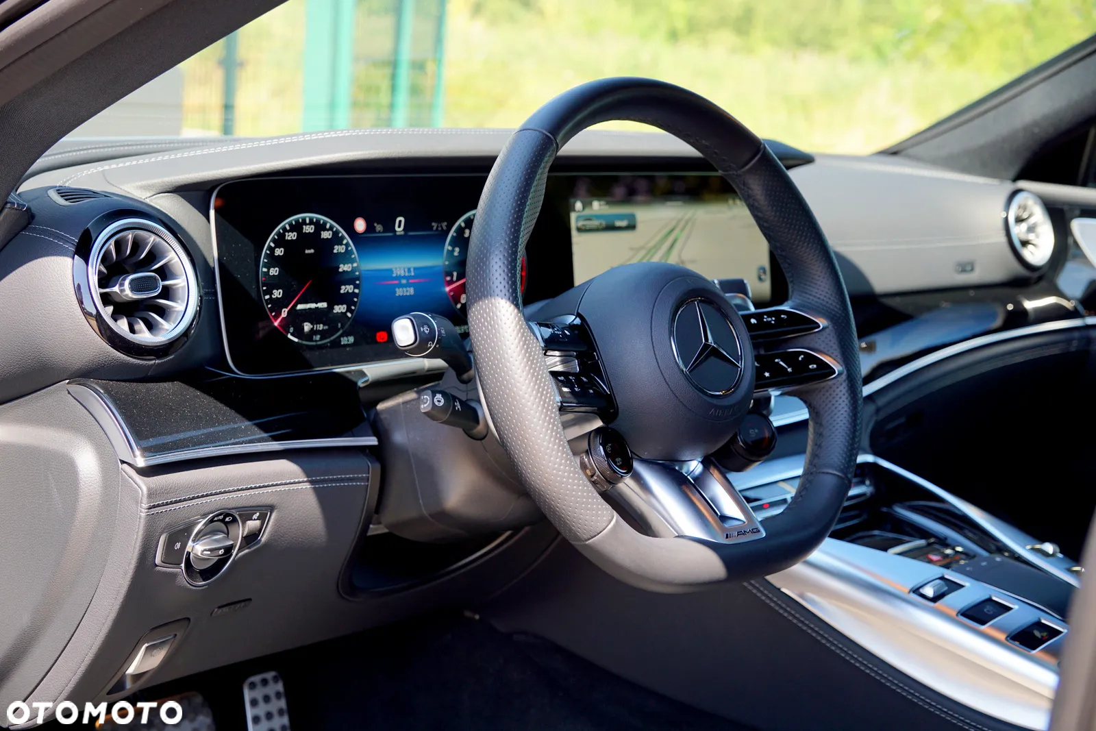 Mercedes-Benz AMG GT 43 4Matic+ Coupe 4D Speedshift TCT 9G - 17