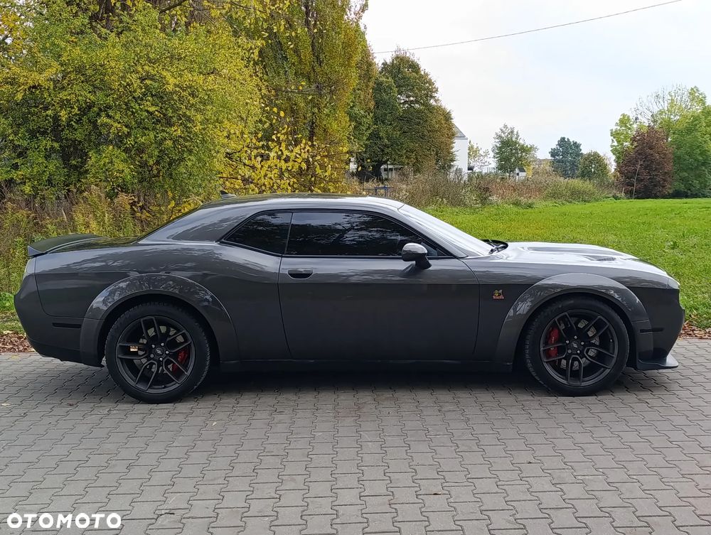 Dodge Challenger 6.4 Scat PackWidebody - 4
