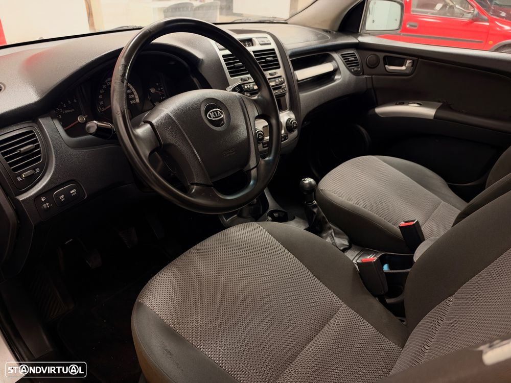 Kia Sportage 2.0 CRDI EX - 5
