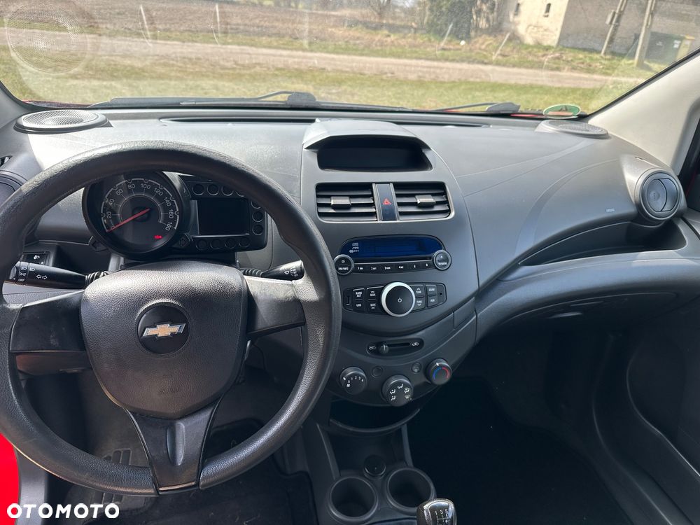 Chevrolet Spark - 10
