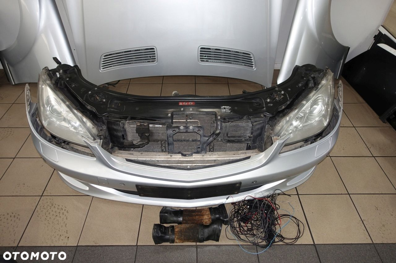 Mercedes w221 przód maska zderzak pas błotnik 3.2 CDI wzmocnienie belka 775 - 7