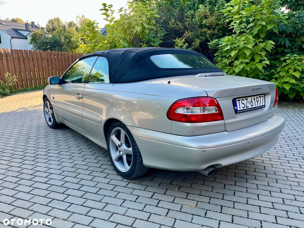 Volvo C70 - 17