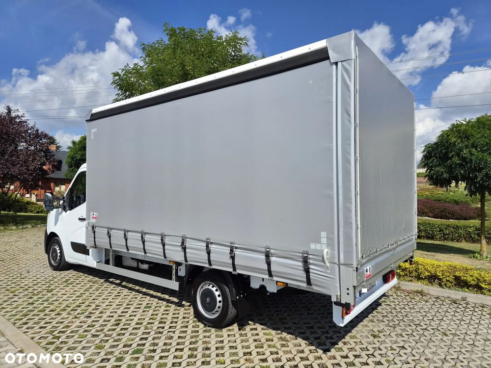 Renault Master - 11