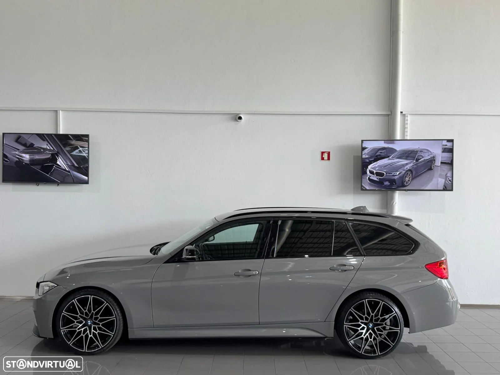 BMW 320 d Touring Auto Pack M - 18