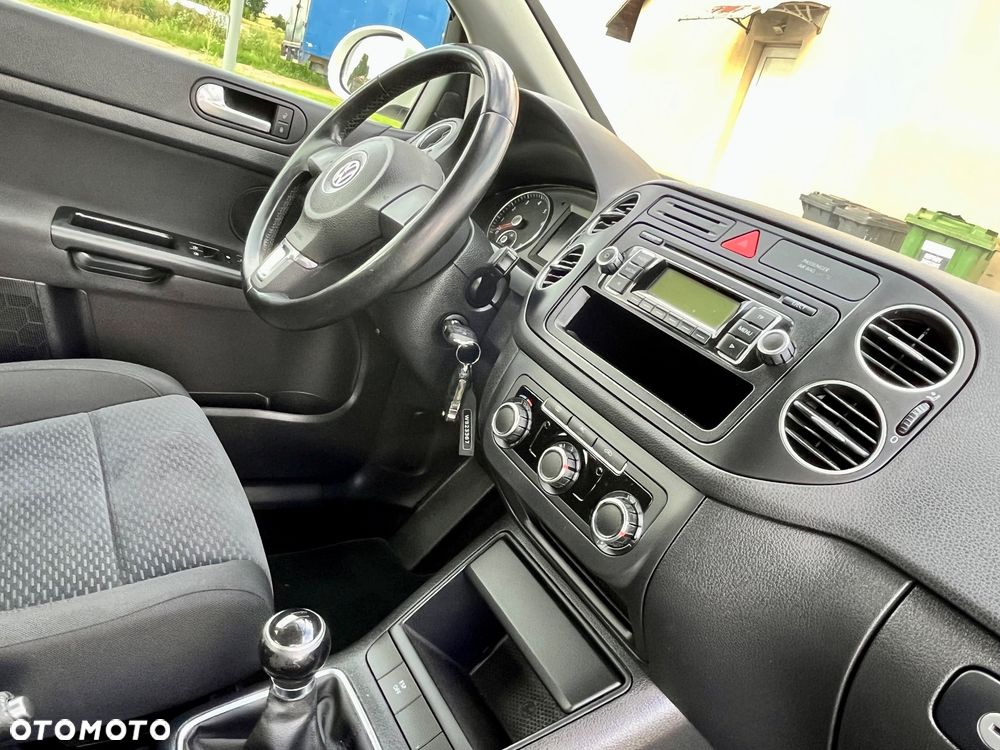 Volkswagen Golf Plus 1.6 Comfortline - 24