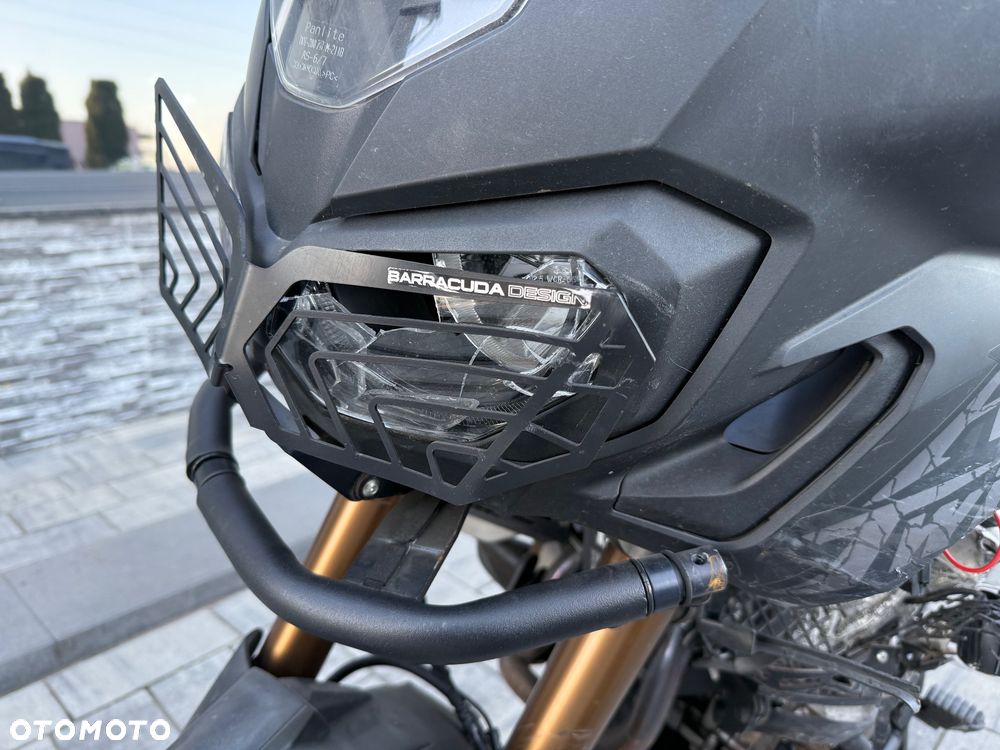 Honda CRF - 7