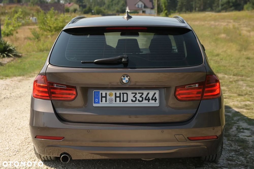 BMW Seria 3 318d Blue Performance Luxury Line - 6