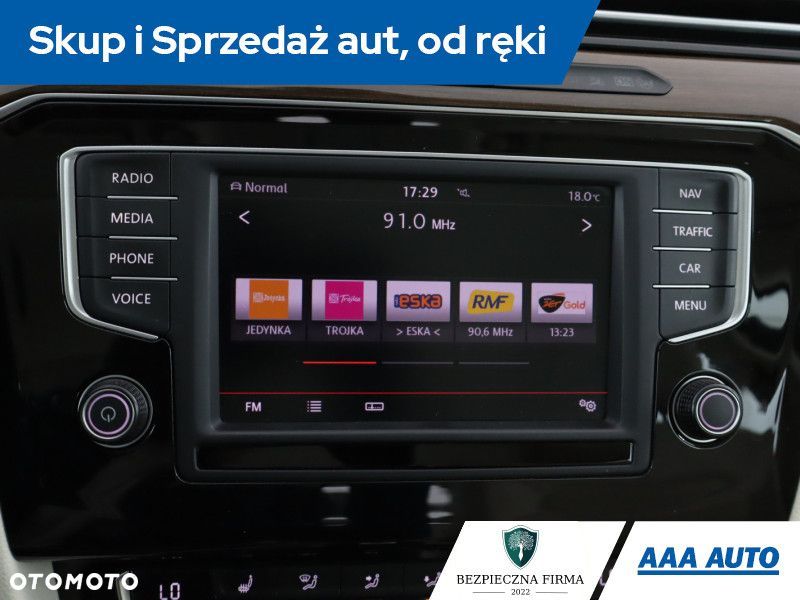 Volkswagen Passat Variant - 15