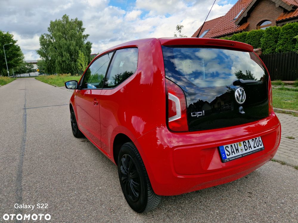 Volkswagen up! white - 3