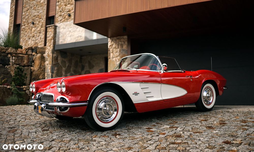 Chevrolet Corvette - 5