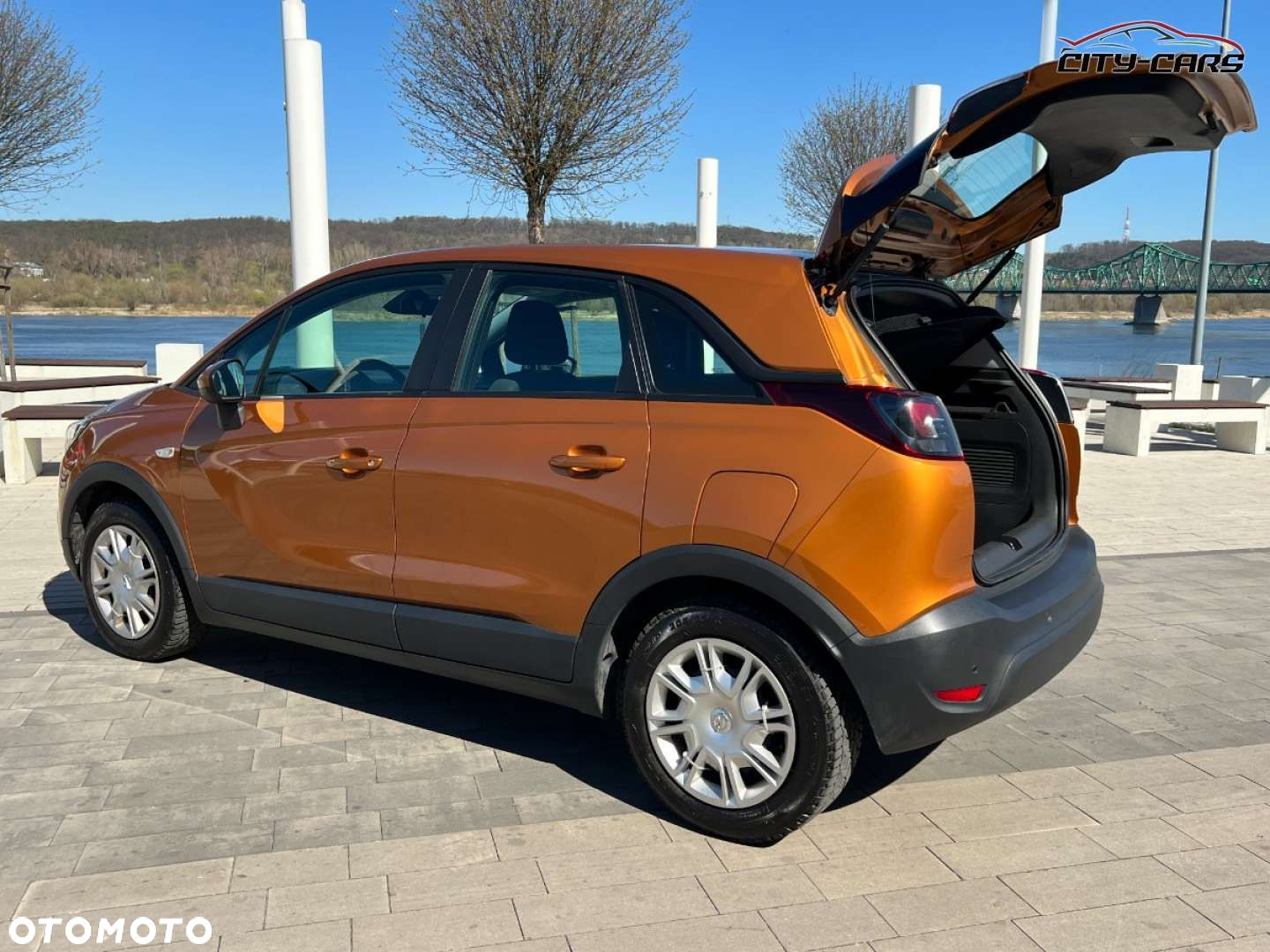 Opel Crossland X - 33