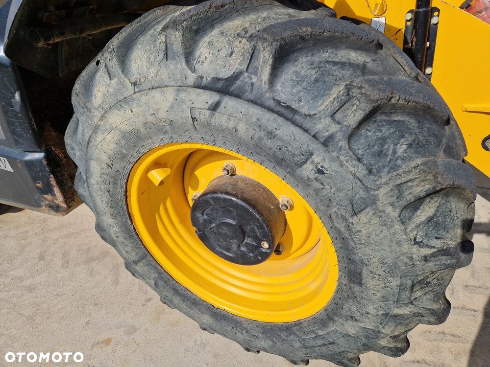 JCB 540-170 MB10 - 13