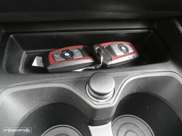 BMW 116 d Aut. Sport Line - 17
