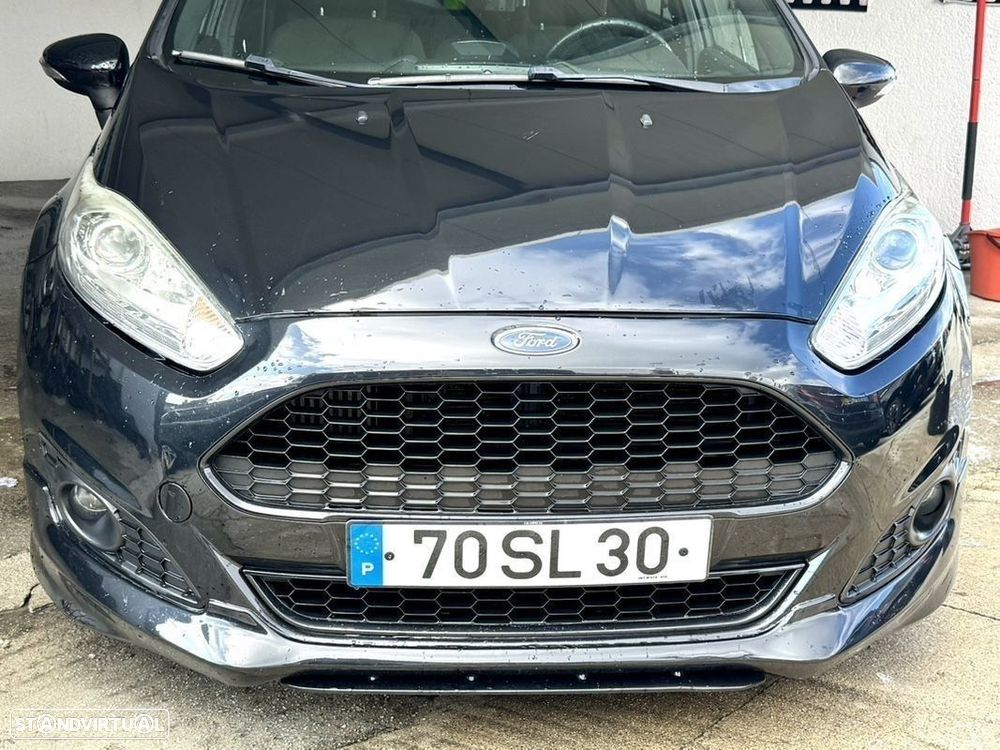 Ford Fiesta 1.5 TDCi STLine - 25