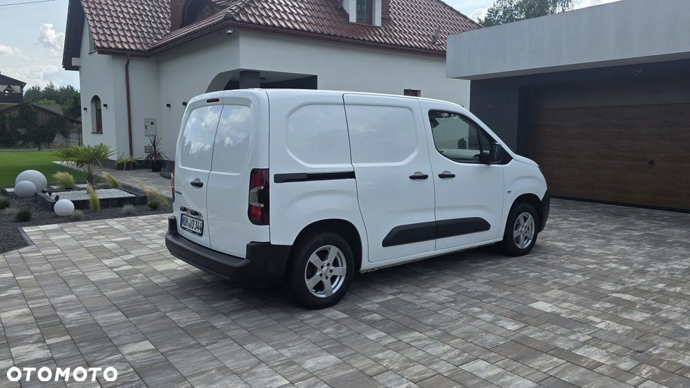 Citroën BERLINGO - 9