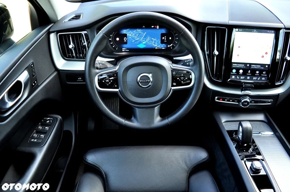 Volvo XC 60 B4 D Geartronic RDesign - 16