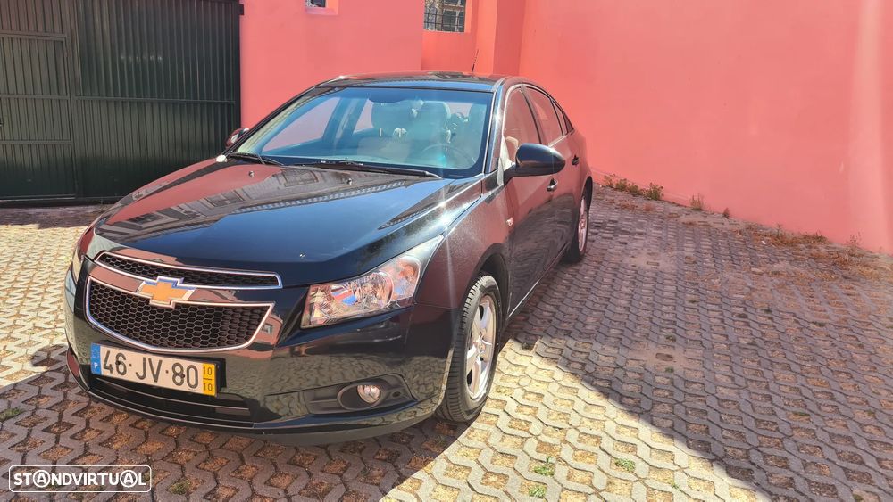 Chevrolet Cruze 1.6 LS - 3