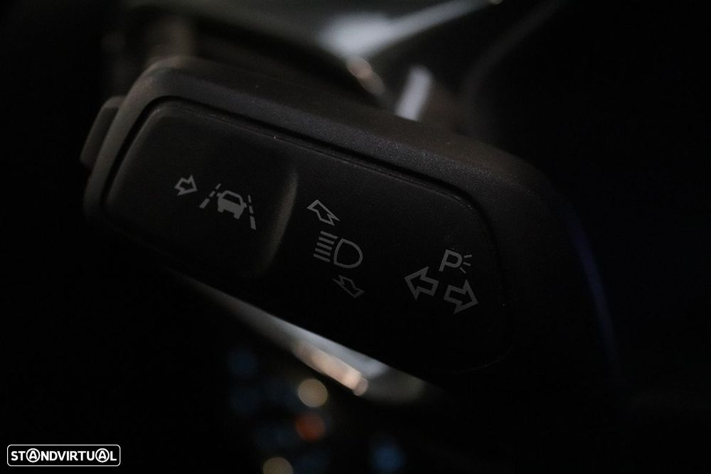 Ford Fiesta 1.0 EcoBoost ST-Line X - 17