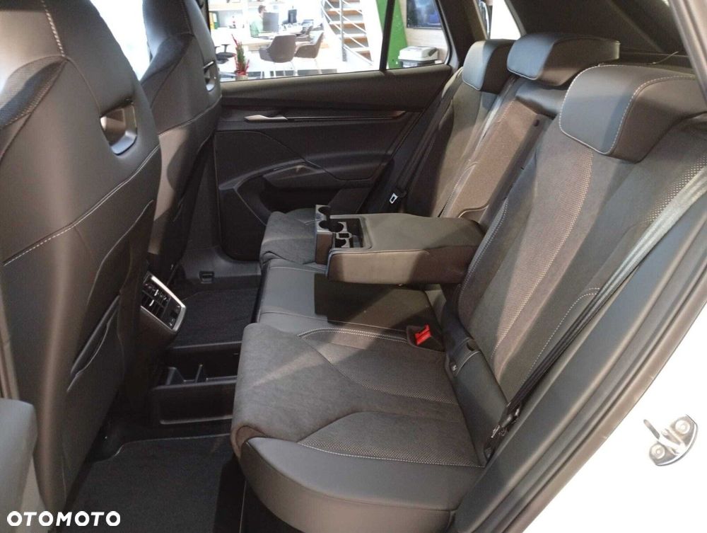 Skoda Elroq 60 63kWh Sportline - 20