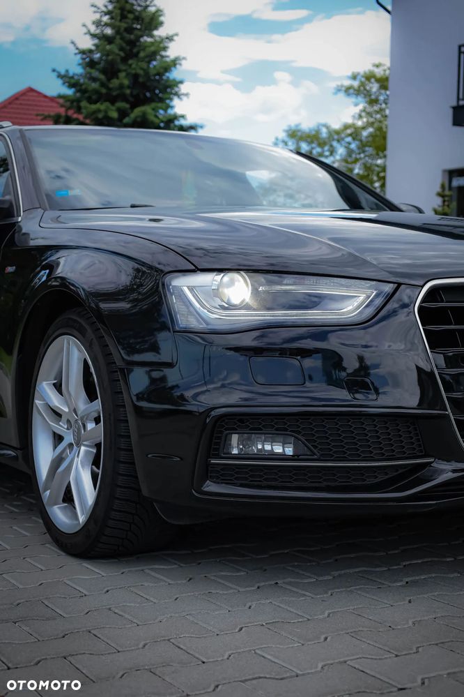 Audi A4 Avant 2.0 TDI ultra - 15