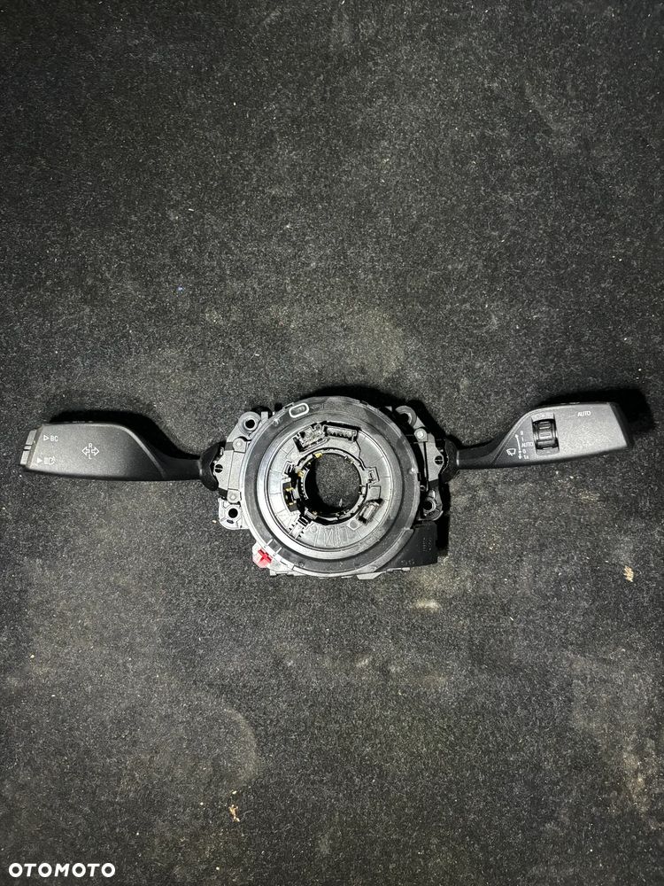 BMW 3 G20 pająk przełącznik pod kierownice 61319437971