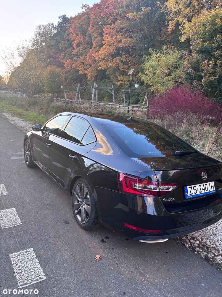 Skoda Superb 2.0 TSI Sportline DSG - 7