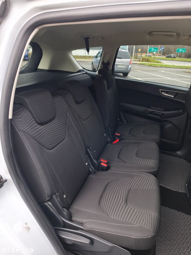 Ford S-Max 2.0 EcoBlue Titanium - 6