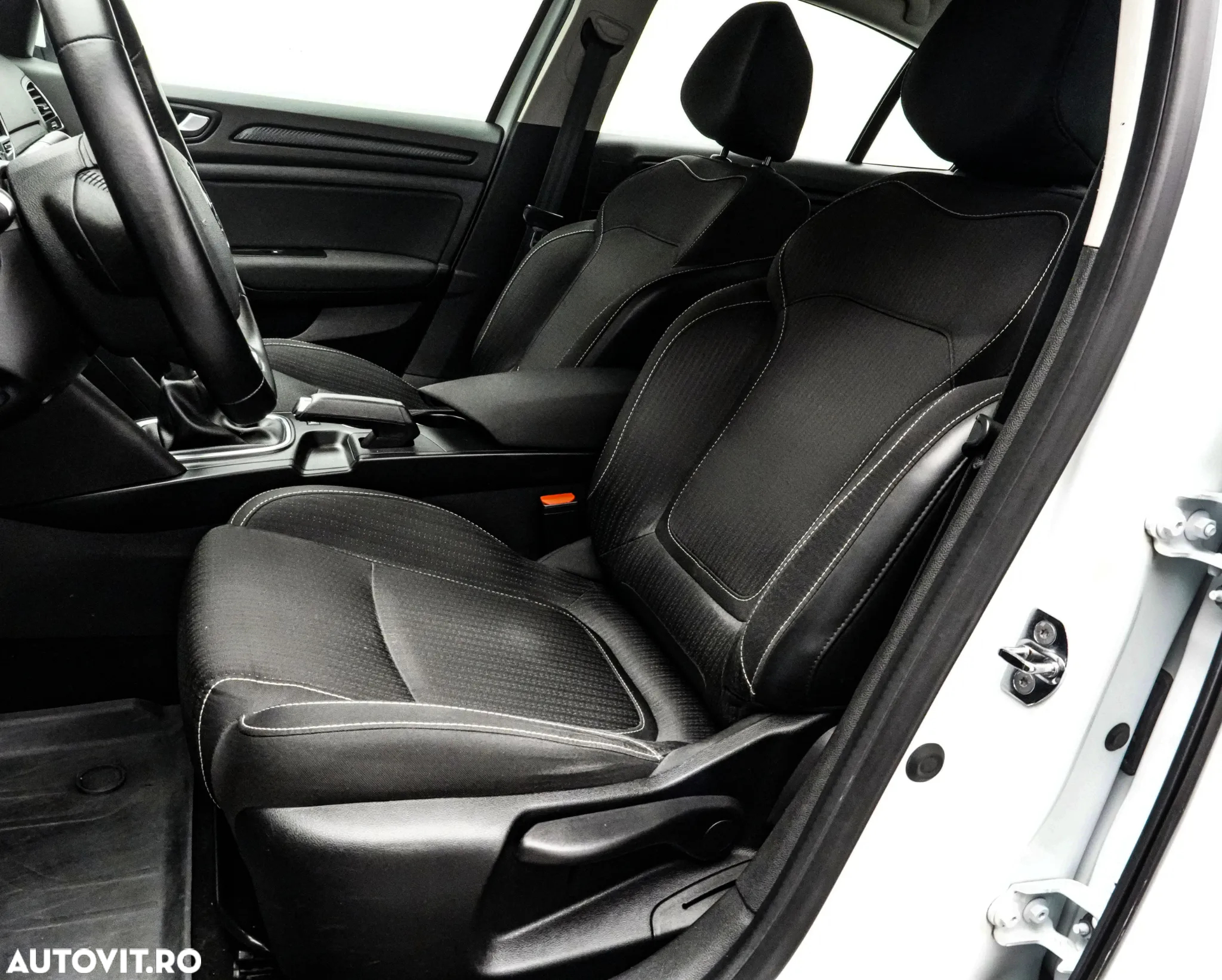 Renault Megane Blue dCi 116 Life - 11