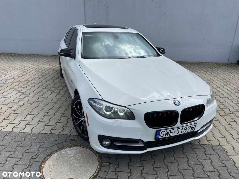 BMW Seria 5 528i - 6