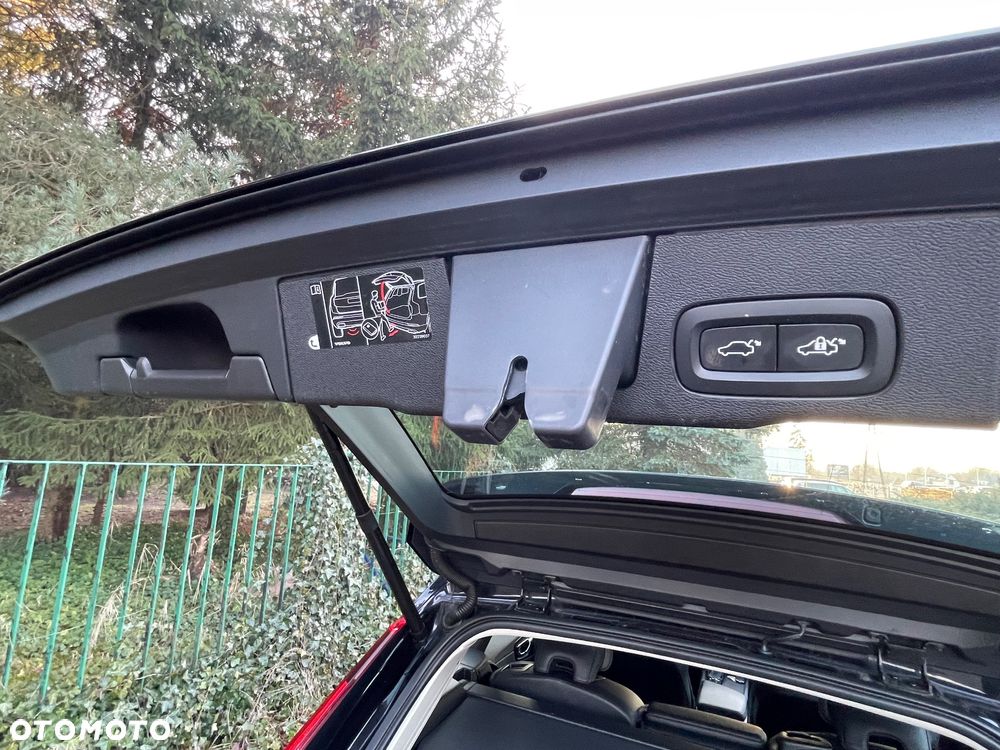 Volvo XC 60 D4 Geartronic Momentum - 30