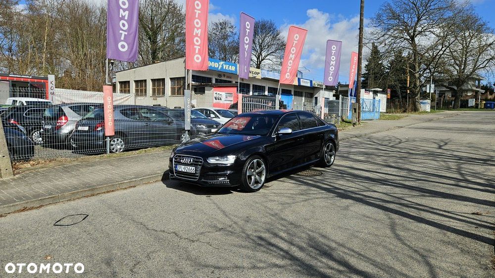 Audi S4 Limousine - 15
