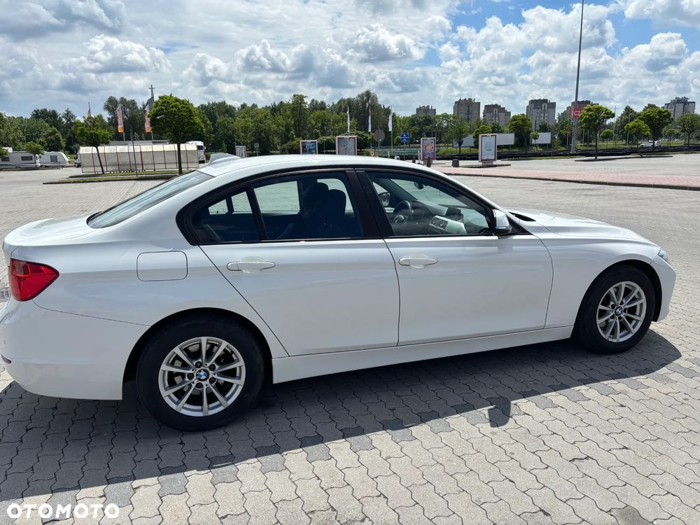 BMW Seria 3 - 14