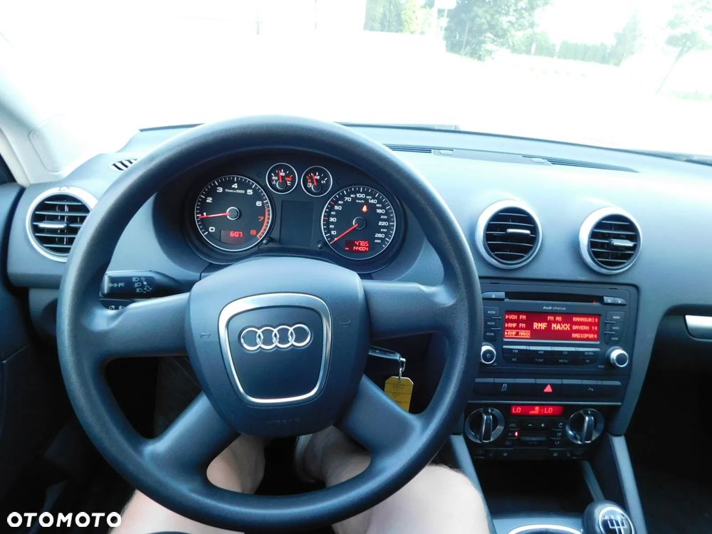 Audi A3 Sportback 1.6 Limited Edition - 14