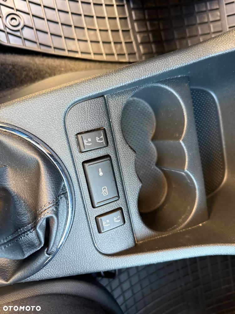 Skoda Fabia 1.6 TDI DPF Fresh - 6