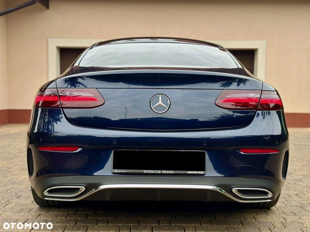 Mercedes-Benz Klasa E - 8