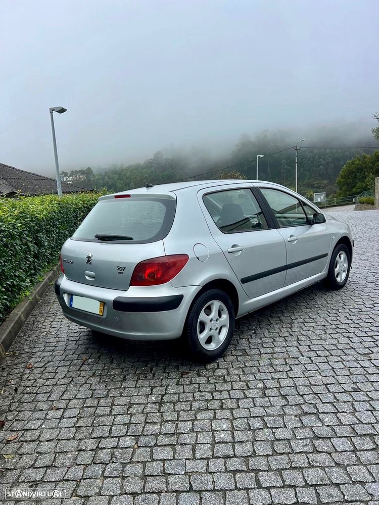 Peugeot 307 1.4 HDi XT Premium - 3