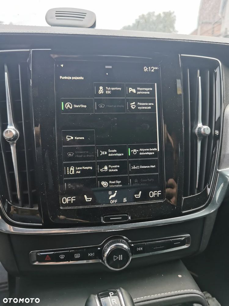 Volvo S90 T6 AWD R-Design - 27