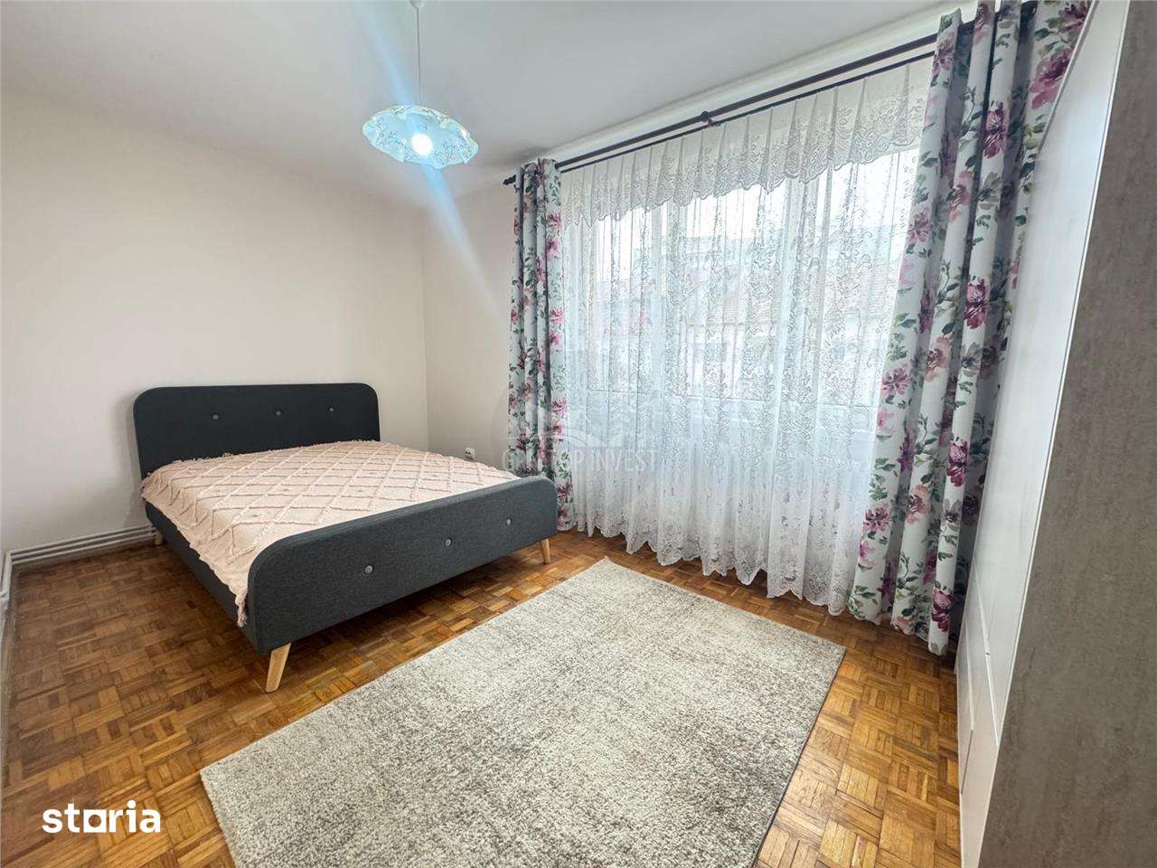 Apartament 4 camere cu balcon zona Cedonia — fotografia 1